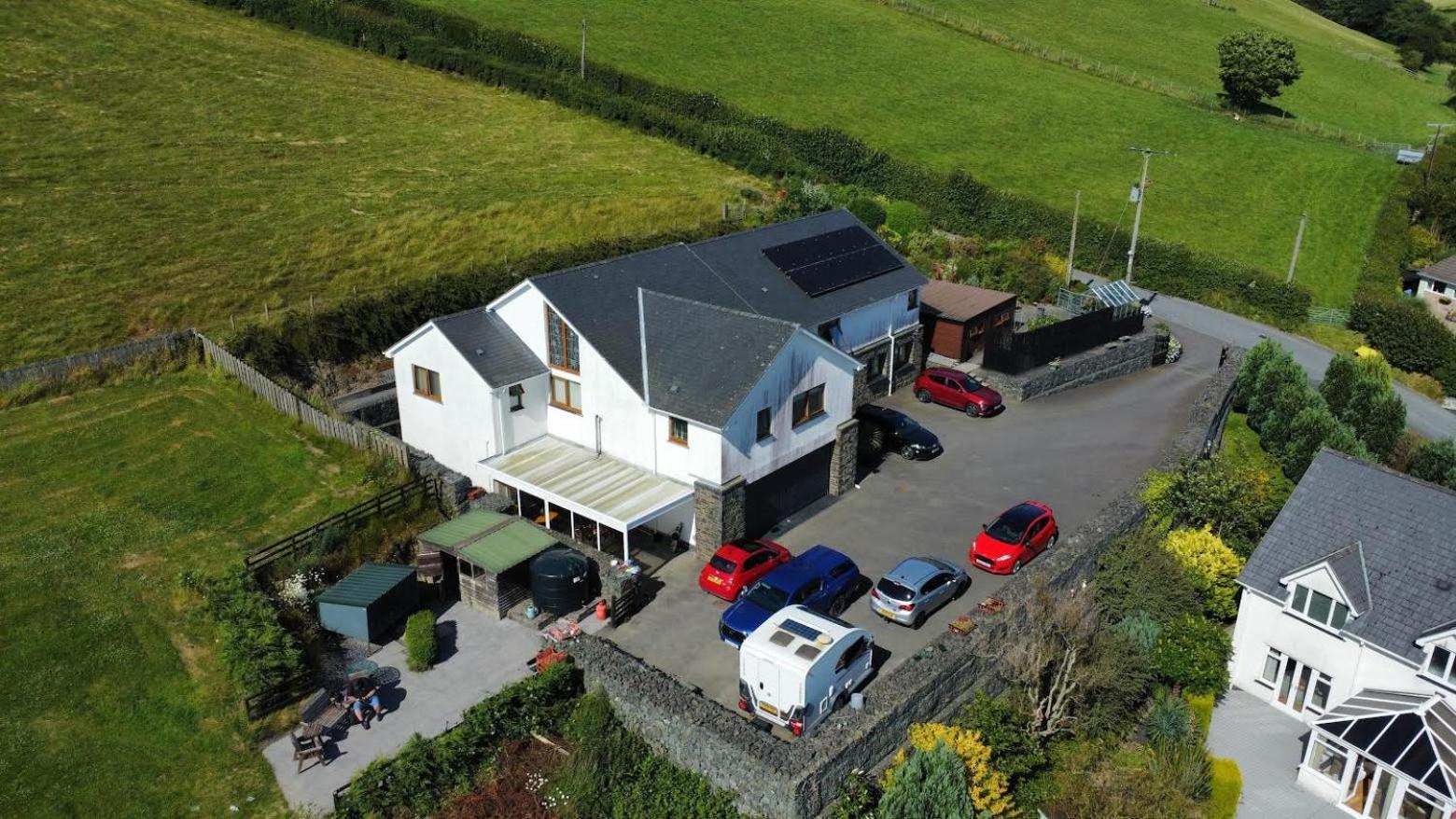 Bed and Breakfast Y Grange Llanfihangel-y-Creuddyn Екстер'єр фото
