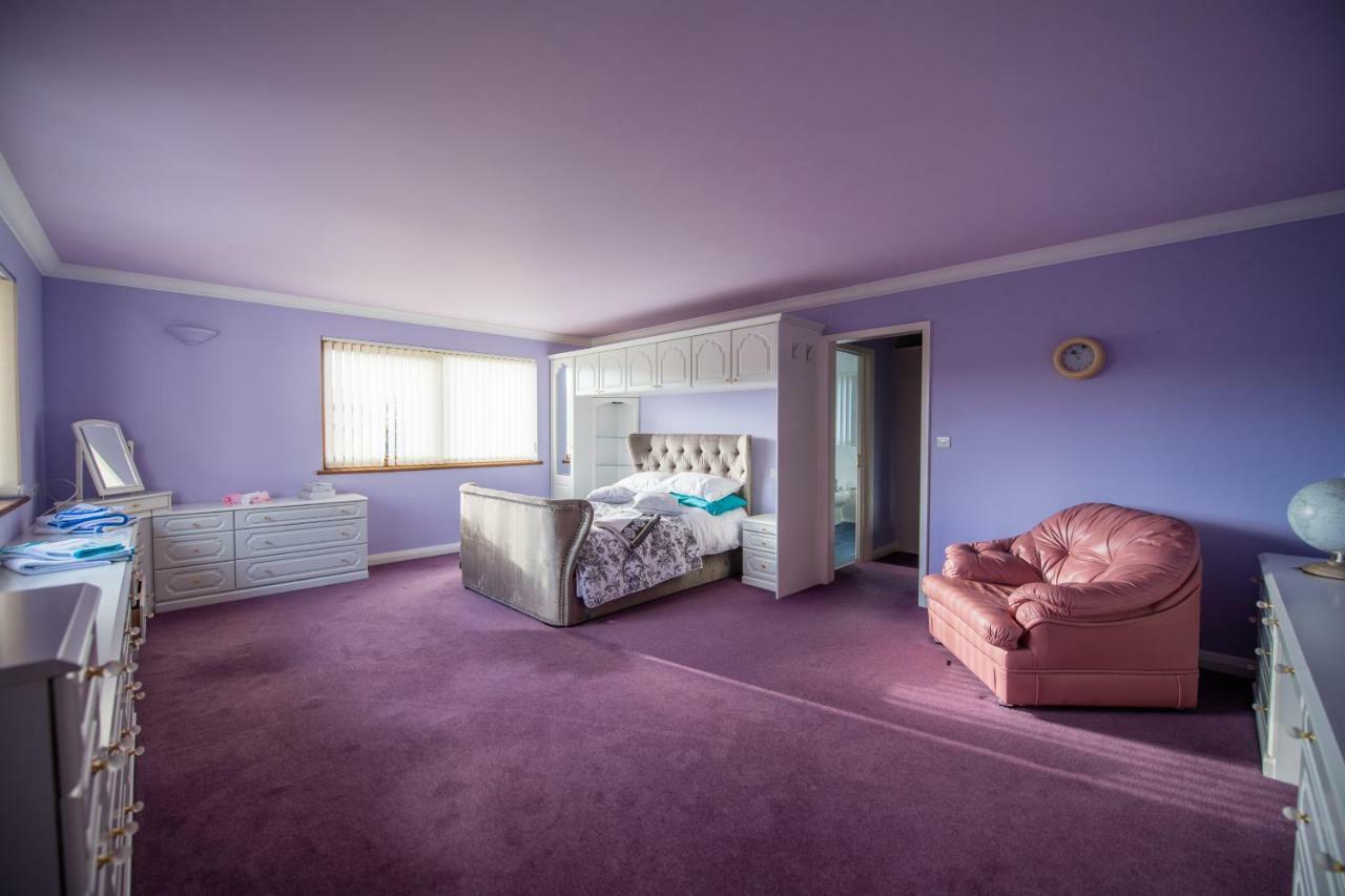Bed and Breakfast Y Grange Llanfihangel-y-Creuddyn Екстер'єр фото