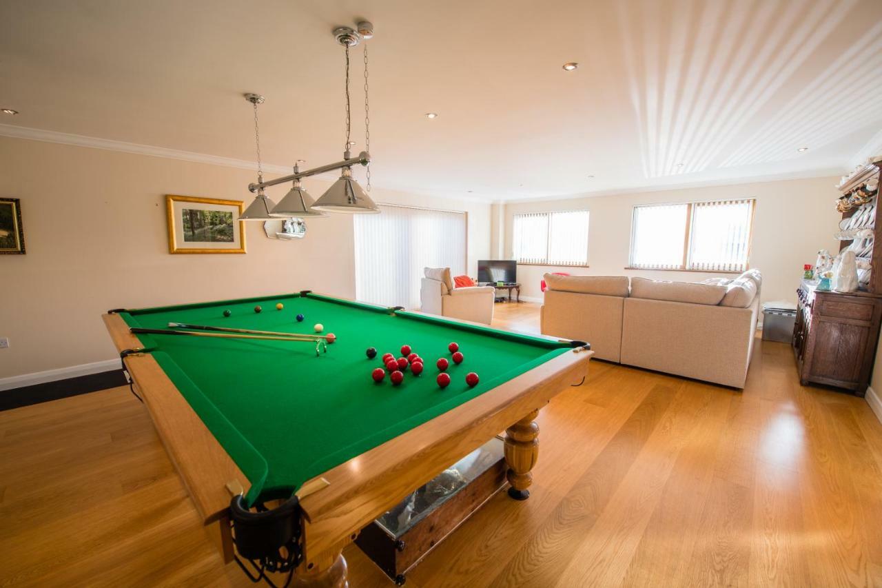 Bed and Breakfast Y Grange Llanfihangel-y-Creuddyn Екстер'єр фото